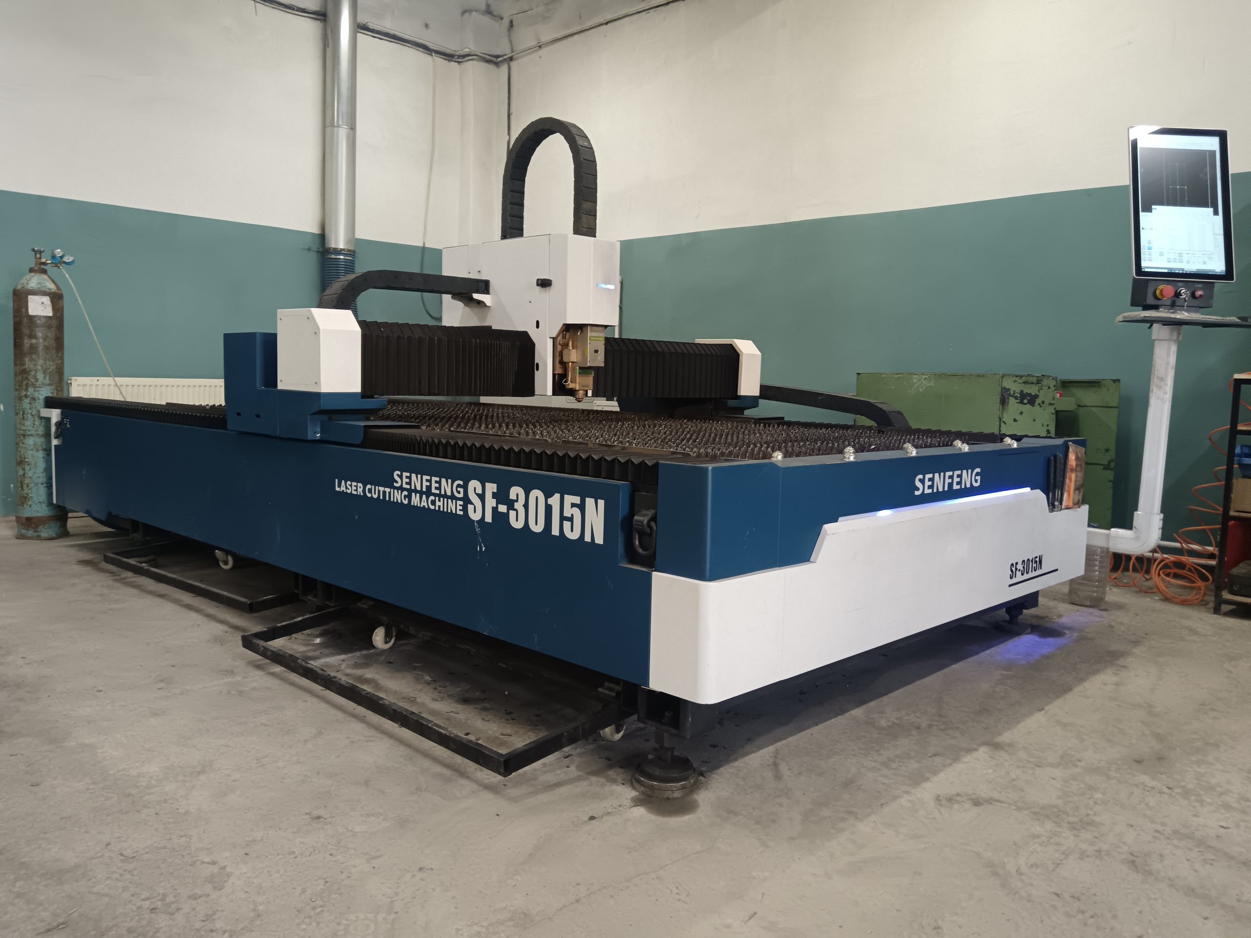 Подробнее о статье Резка нержавеющей стали лазером в Смоленске: особенности и цены